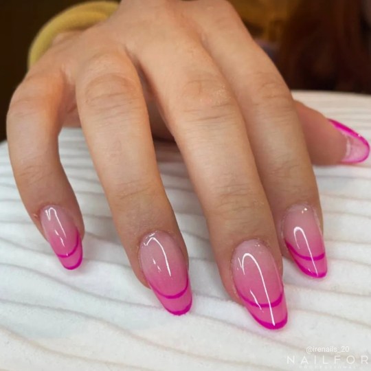 Semi-permanent nail polish color: Fantasy Semi-permanent Gel Polish - 008FAN Nailfor €6.99 2