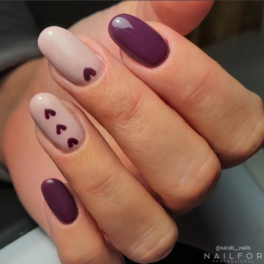 Semi-permanent nail polish color: Fantasy Semi-permanent Gel Polish - 010FAN Nailfor €6.99 2