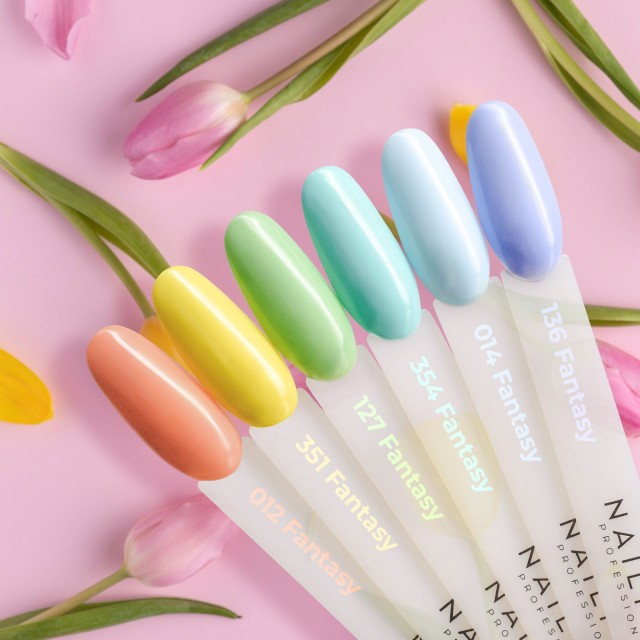 Semipermanente smalto colore per unghie: FANTASY Smalto Gel Semipermanente - 012FAN Nailfor 6,99 €