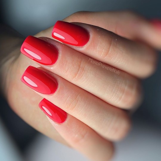 Semi-permanent nail polish color: Fantasy Semi-permanent Gel Polish - 043FAN Nailfor €6.99 2