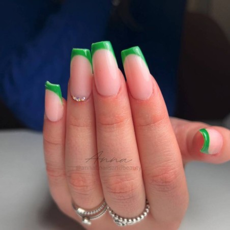 Semipermanente smalto colore per unghie: FANTASY Smalto Gel Semipermanente - 053FAN Nailfor 6,99 € Semipermanente smalto colore per unghie: FANTASY Smalto Gel Semipermanente - 053FAN Nailfor 6,99 €