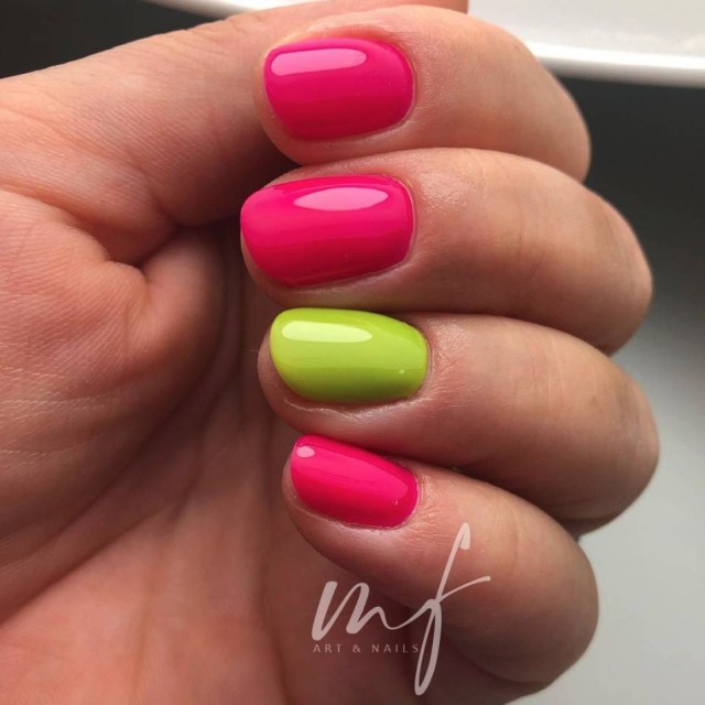 Semi-permanent nail polish color: Fantasy Semi-permanent Gel Polish - 091FAN Nailfor €6.99