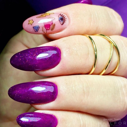 Semi-permanent nail polish color: Fantasy Semi-permanent Gel Polish - 118FAN Nailfor €6.99 2