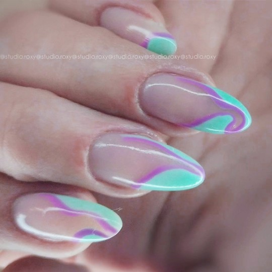 Esmalte de uñas semipermanente color: Fantasy Esmalte semipermanente Gel - 128FAN Nailfor 6,99 € 2