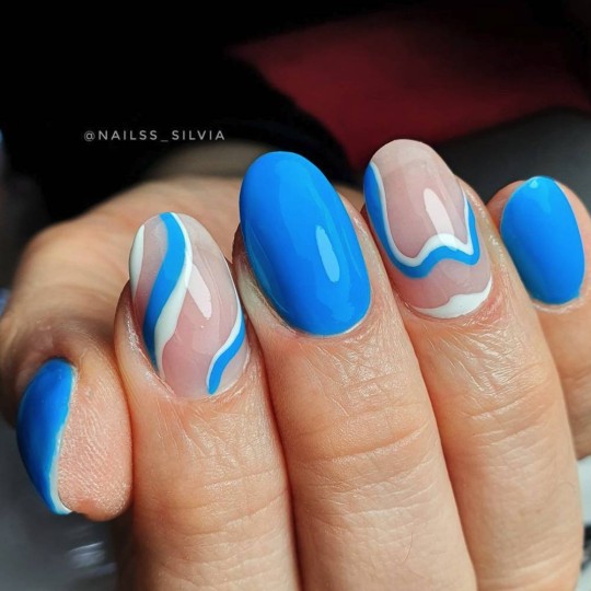 Semipermanente smalto colore per unghie: FANTASY Smalto Gel Semipermanente - 132FAN Nailfor 6,99 € 2