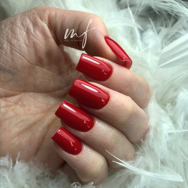 Semi-permanent nail polish color: Fantasy Semi-permanent Gel Polish - 188FAN Nailfor €6.99