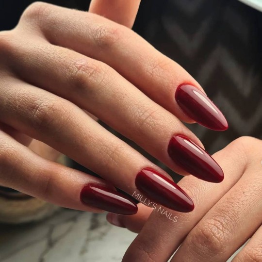 Esmalte de uñas semipermanente color: Fantasy Esmalte semipermanente Gel - 196FAN Nailfor 6,99 € 2
