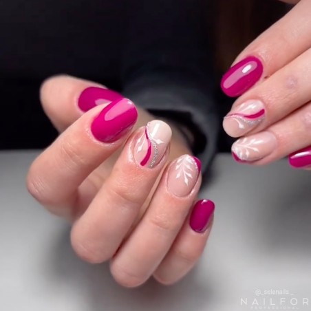 Semi-permanent nail polish color: Fantasy Semi-permanent Gel Polish - 246 Nailfor €6.99