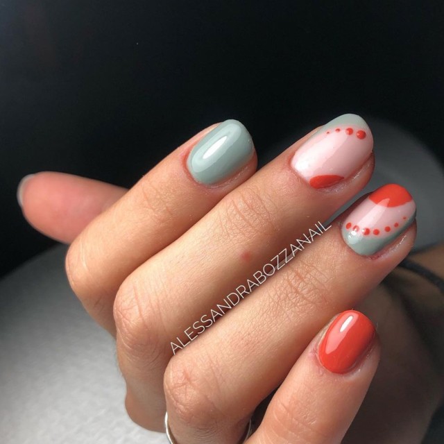 Semi-permanent nail polish color: Fantasy Semi-permanent Gel Polish - 277 Nailfor €6.99