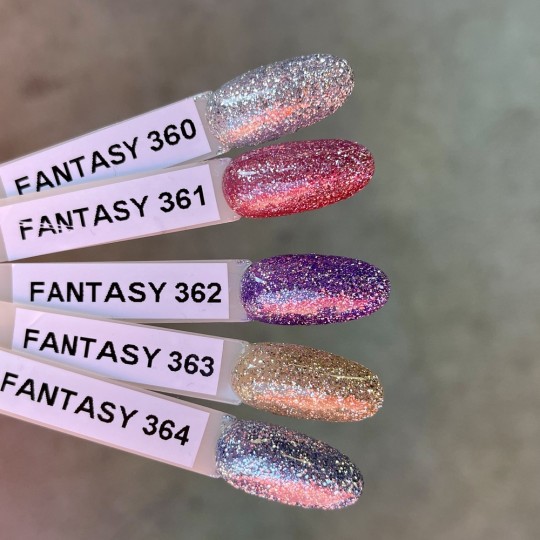 Semi-permanent nail polish color: Fantasy Semi-permanent Gel Polish - 360 Nailfor €8.99 2
