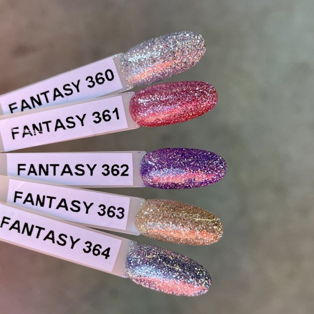 Semi-permanent nail polish color: Fantasy Semi-permanent Gel Polish - 360 Nailfor €8.99