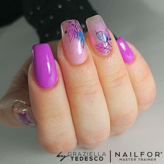 Esmalte de uñas semipermanente color: Fantasy Esmalte semipermanente Gel - 369 Nailfor 6,99 € 2