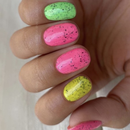 Esmalte de uñas semipermanente color: Fantasy Esmalte semipermanente Gel - 396 confetti Nailfor 7,99 € Esmalte de uñas semipermanente color: Fantasy Esmalte semipermanente Gel - 396 confetti Nailfor 7,99 €