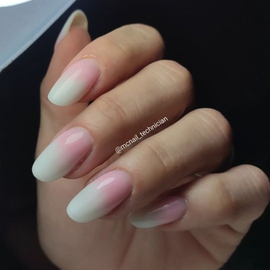 Gel reconstructeur pour ongles Gel Builder Make-up BM02 Natural Rose Nailfor 11,99 € 2