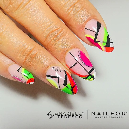 vernis à ongles gel couleur, nail art , nails Gel my art - 14 Green Fluo VERT | Nailfor 5,24 € 2