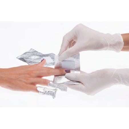 Semi-permanent nail polish color: Nail Wraps Remover - 100 Disposable Gel Removal Pads Nailfor €4.99
