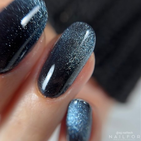 Esmalte de uñas semipermanente color: New Cat eye 5d 44 Night Nailfor por 11,99 €