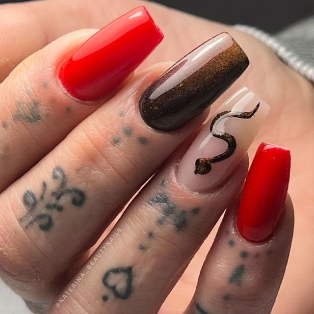 Semipermanente smalto colore per unghie: CHIC SMALTO SEMIPERMANENTE - 047 Nailfor 7,99 €