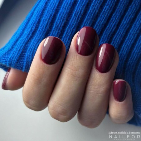 Vernis à ongles semi-permanent couleur : Chic SEMI-PERMANENT NAIL POLISH - 421 Nailfor 7,99 €