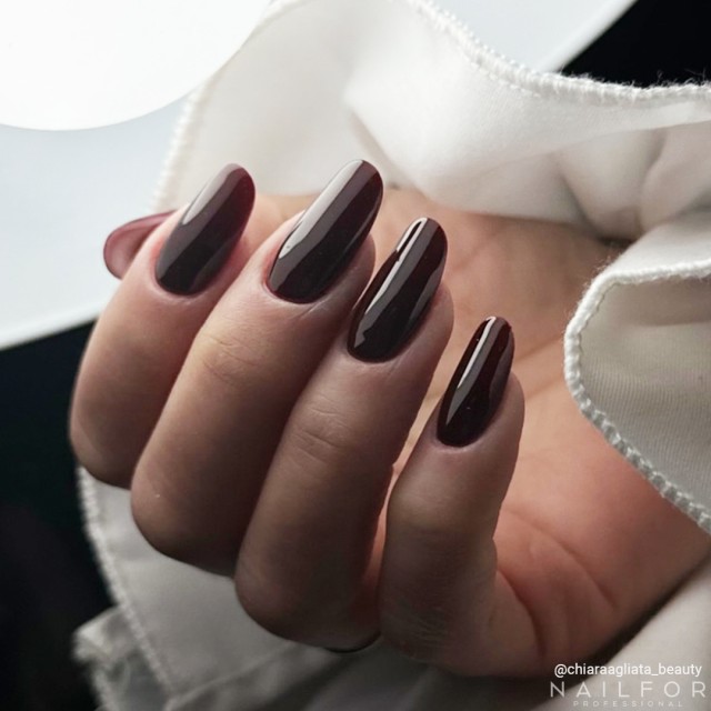 Esmalte de uñas semipermanente color: Fantasy Esmalte semipermanente Gel - 199FAN Nailfor 6,99 €