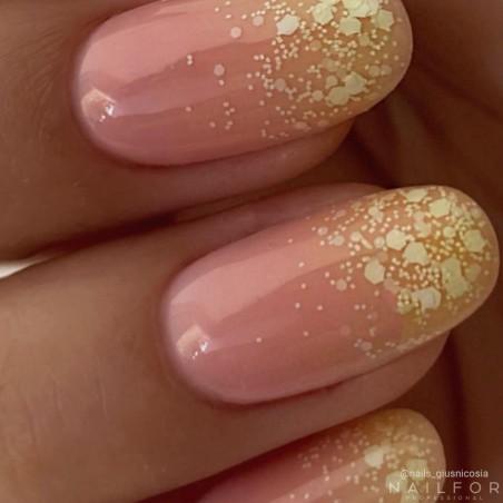 Esmalte de uñas semipermanente color: Fantasy Esmalte semipermanente Gel - 402 confetti Nailfor por 7,99 € Esmalte de uñas semipermanente color: Fantasy Esmalte semipermanente Gel - 402 confetti Nailfor por 7,99 €