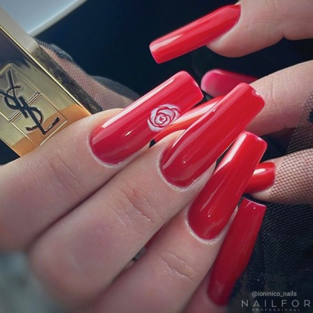 Semi-permanent nail polish color: Chic SEMI-PERMANENT NAIL POLISH - 043 Nailfor €7.99