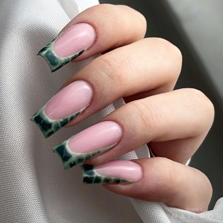 Esmalte de uñas semipermanente color: Drop base gel Clear SEMIPERMANENT TRANSPARENT - 10,8 ml Nailfor 9,99 €