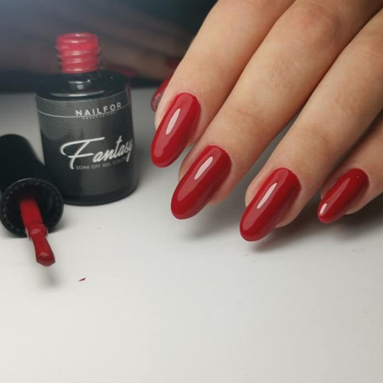 Semi-permanent nail polish color: Fantasy Semi-permanent Gel Polish - 191FAN Nailfor €6.99 2