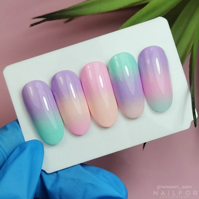 Esmalte de uñas semipermanente color: Chic ESMALTE DE UÑAS SEMIPERMANENTE - 130 Lilac Nailfor por 7,99 €