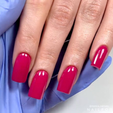 Semi-permanent nail polish color: Chic SEMI-PERMANENT NAIL POLISH - 487 Viva Magenta Nailfor €7.99 Semi-permanent nail polish color: Chic SEMI-PERMANENT NAIL POLISH - 487 Viva Magenta Nailfor €7.99