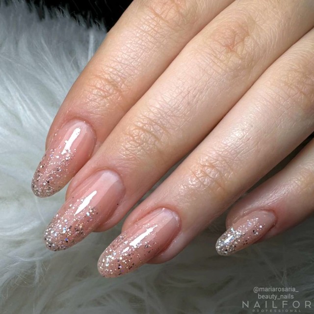 Esmalte de uñas semipermanente color: Fantasy Esmalte semipermanente Gel - 299 Nailfor 6,99 €