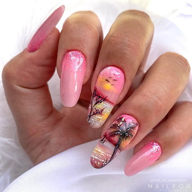 Semi-permanent nail polish color: Fantasy Semi-permanent Gel Polish - 066FAN Nailfor €6.99