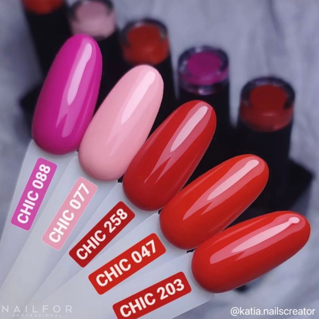Semipermanente smalto colore per unghie: CHIC SMALTO SEMIPERMANENTE - 088 Nailfor 7,99 €