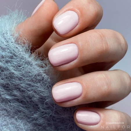 Vernis à ongles semi-permanent couleur : Milky Rose 16 - Base semi-permanente Rubber Nailfor Gel 10,99 €