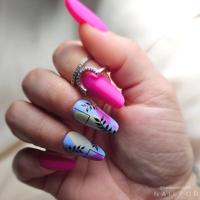 Semi-permanent nail polish color: Fantasy Semi-permanent Gel Polish - 231 Nailfor €6.99