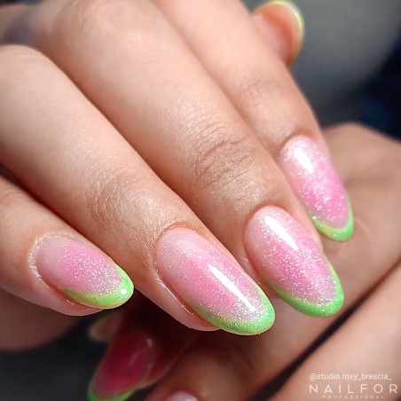 Semi-permanent nail polish color: Fantasy Semi-permanent Gel Polish - 100FAN Nailfor €6.99 Semi-permanent nail polish color: Fantasy Semi-permanent Gel Polish - 100FAN Nailfor €6.99