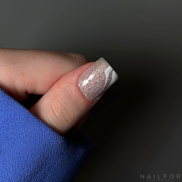 Spark disco SEMI-PERMANENT gel nail polish - 16