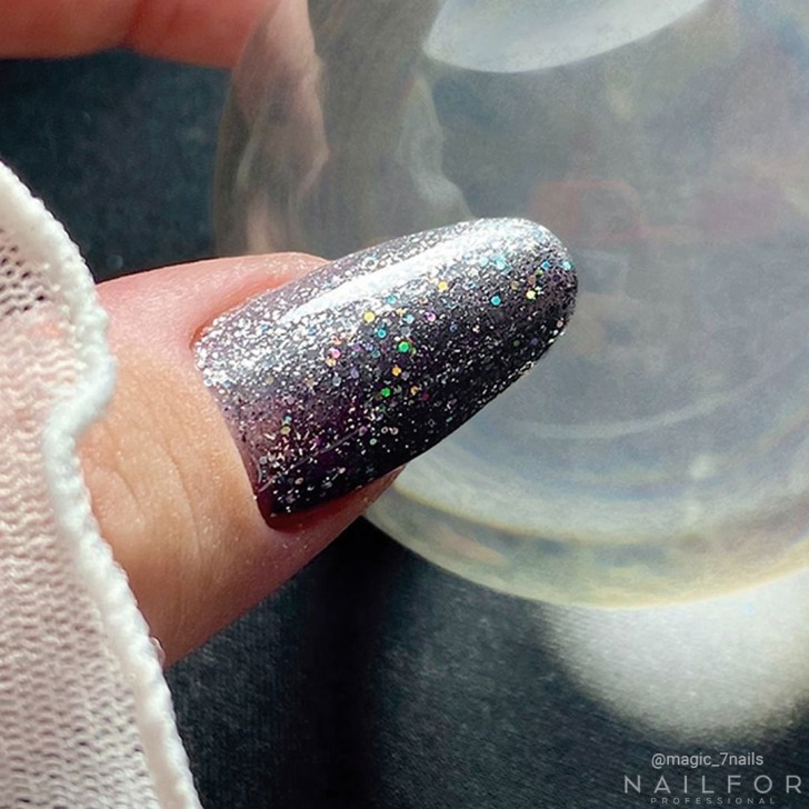 Vernis à ongles semi-permanent couleur : Fantasy Platinum Vernis Gel Semi-permanent - 02P Nailfor 7,99 €