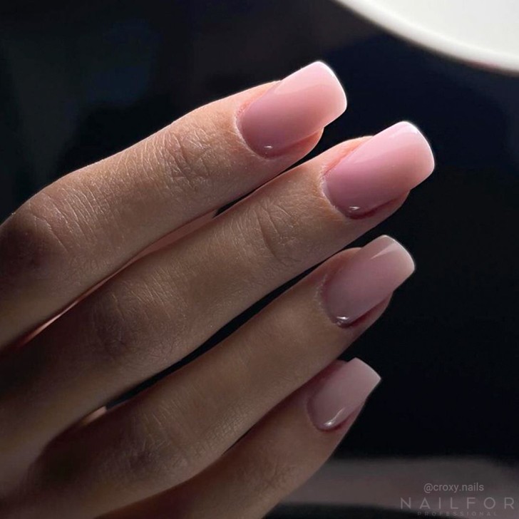 Nail Gel Reconstruction Gel Builder Make-up BM04 Pinky Nailfor €11.99