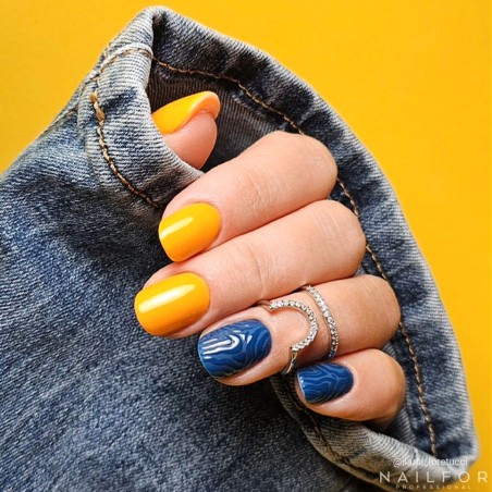 Semipermanente smalto colore per unghie: CHIC SMALTO SEMIPERMANENTE - 415 Nailfor 7,99 €