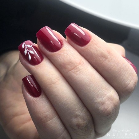 Esmalte de uñas semipermanente color: Chic ESMALTE DE UÑAS SEMIPERMANENTE - 397 Nailfor 7,99 €