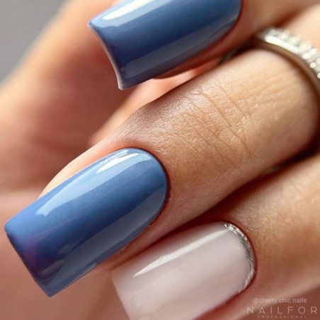 Esmalte de uñas semipermanente color: Chic ESMALTE DE UÑAS SEMIPERMANENTE - 357 Nailfor 7,99 €