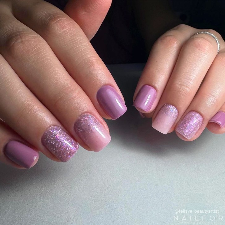 Semi-permanent nail polish color: Chic SEMI-PERMANENT NAIL POLISH - 477 Nailfor €7.99