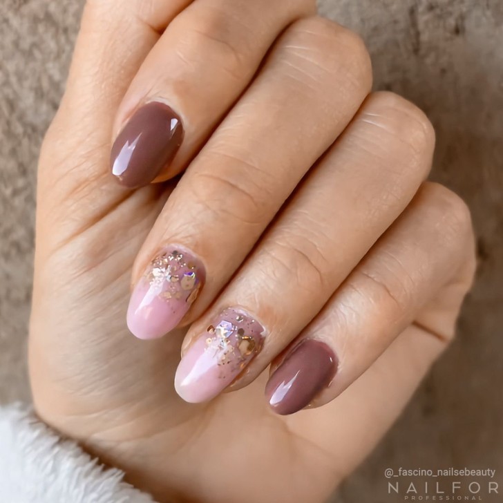 Semipermanente smalto colore per unghie: FANTASY Smalto Gel Semipermanente - 208 Nailfor 6,99 €