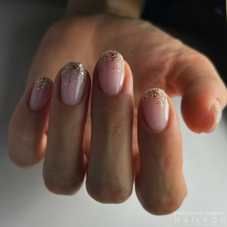 Semipermanente smalto colore per unghie: CHIC SMALTO SEMIPERMANENTE - 389 Nailfor 7,99 €