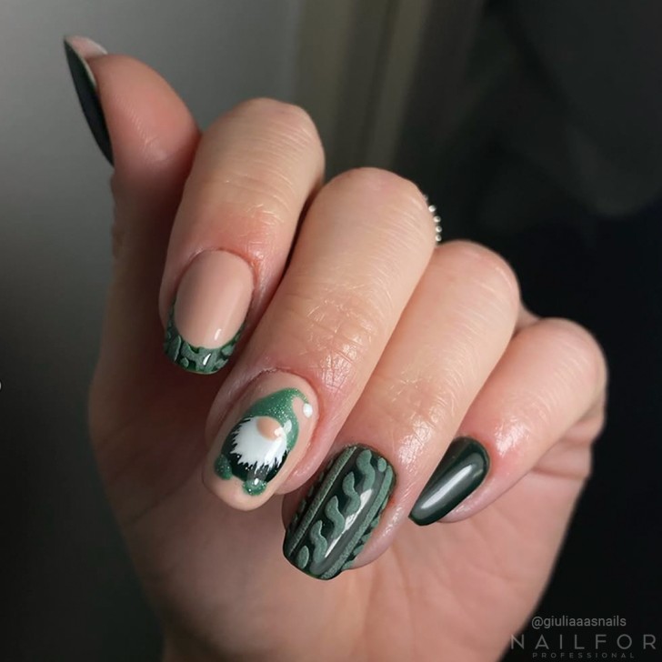 Semipermanente smalto colore per unghie: CHIC SMALTO SEMIPERMANENTE - 368 Nailfor 7,99 €