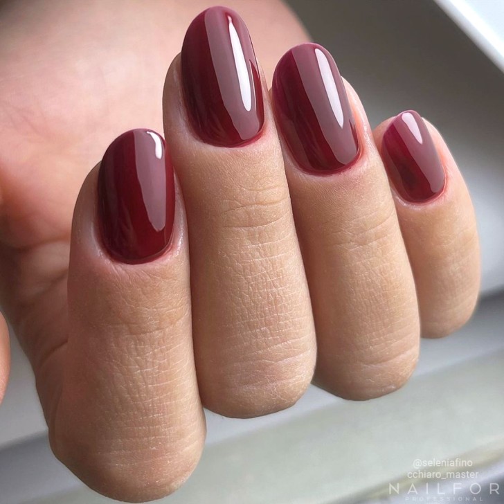 Semi-permanent nail polish color: Fantasy Semi-permanent Gel Polish - 244 Nailfor €6.99