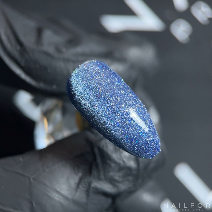 Semi-permanent nail polish color: Cat eye 5d - 88 Nailfor €11.99