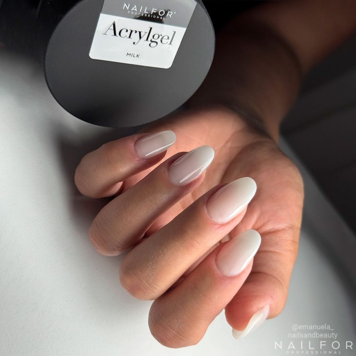 Gel per unghie ricostruzione ACRYLGEL BARATTOLO - MILK 50ML Nailfor 19,99 €