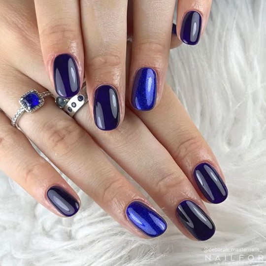 Semi-permanent nail polish color: Fantasy Semi-permanent Gel Polish - 049FAN Nailfor €6.99 2